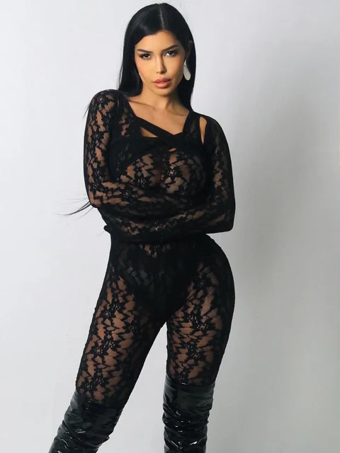 Adriana escort in London
