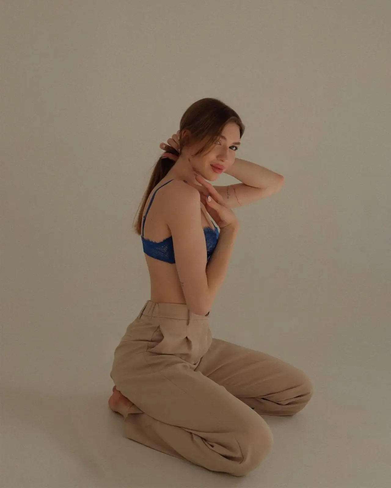 Alice escort in London