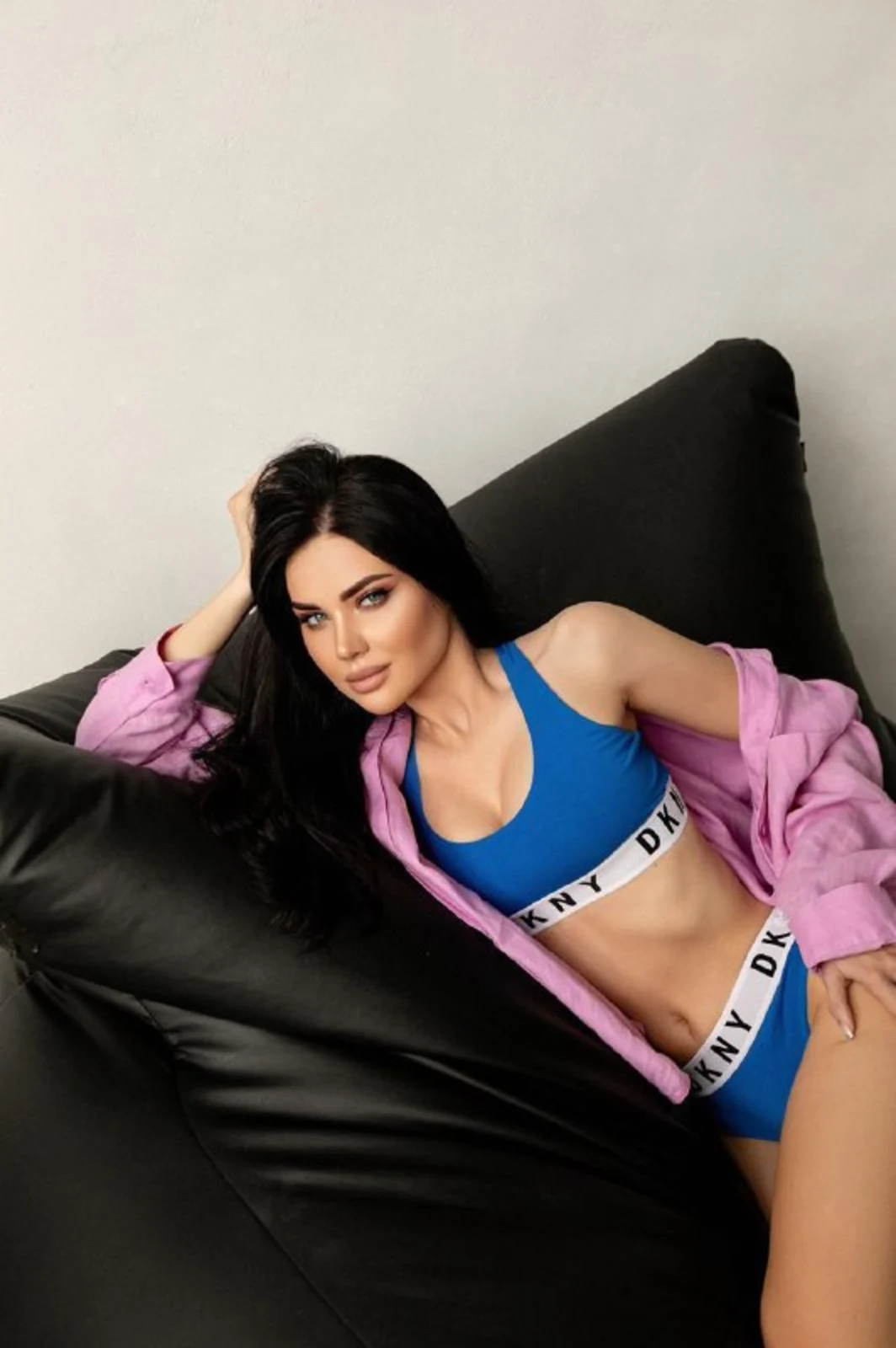 Anabelle escort in London