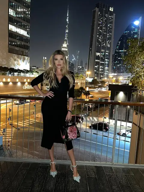 Camilla escort in London