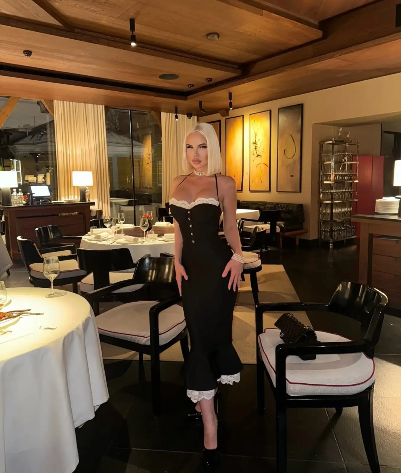 Eleanor escort in London
