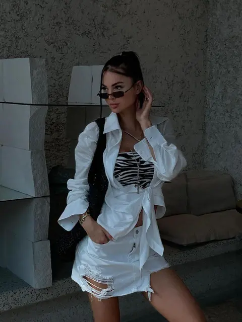 Eleanor escort in London