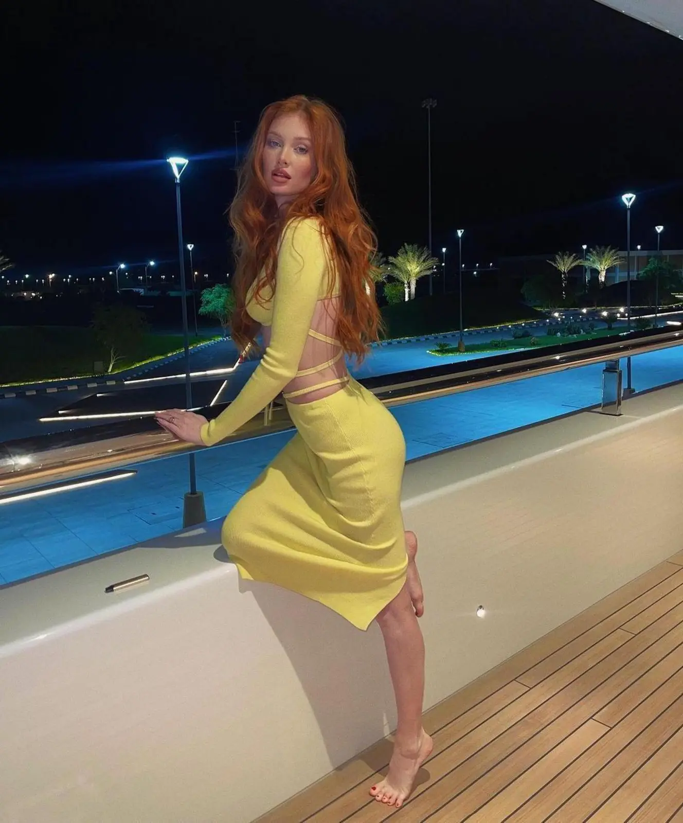 Ella escort in London