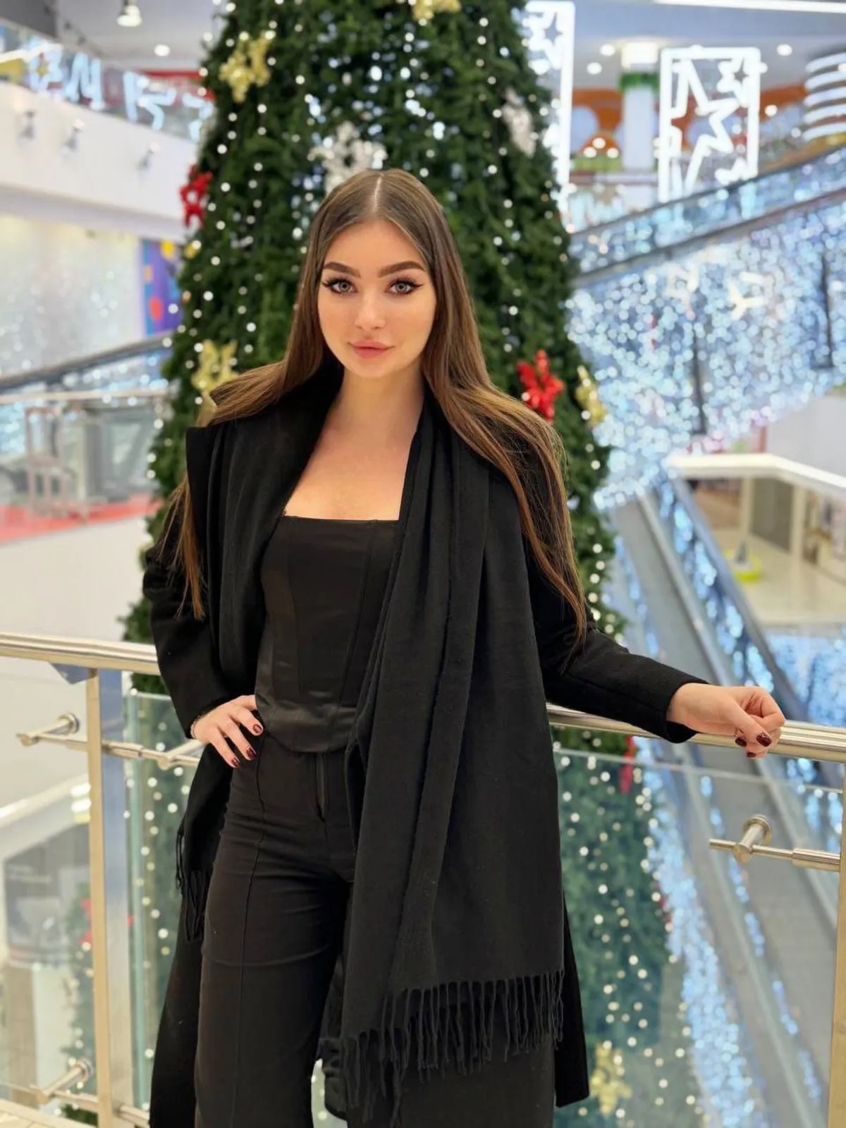 Faye escort in London