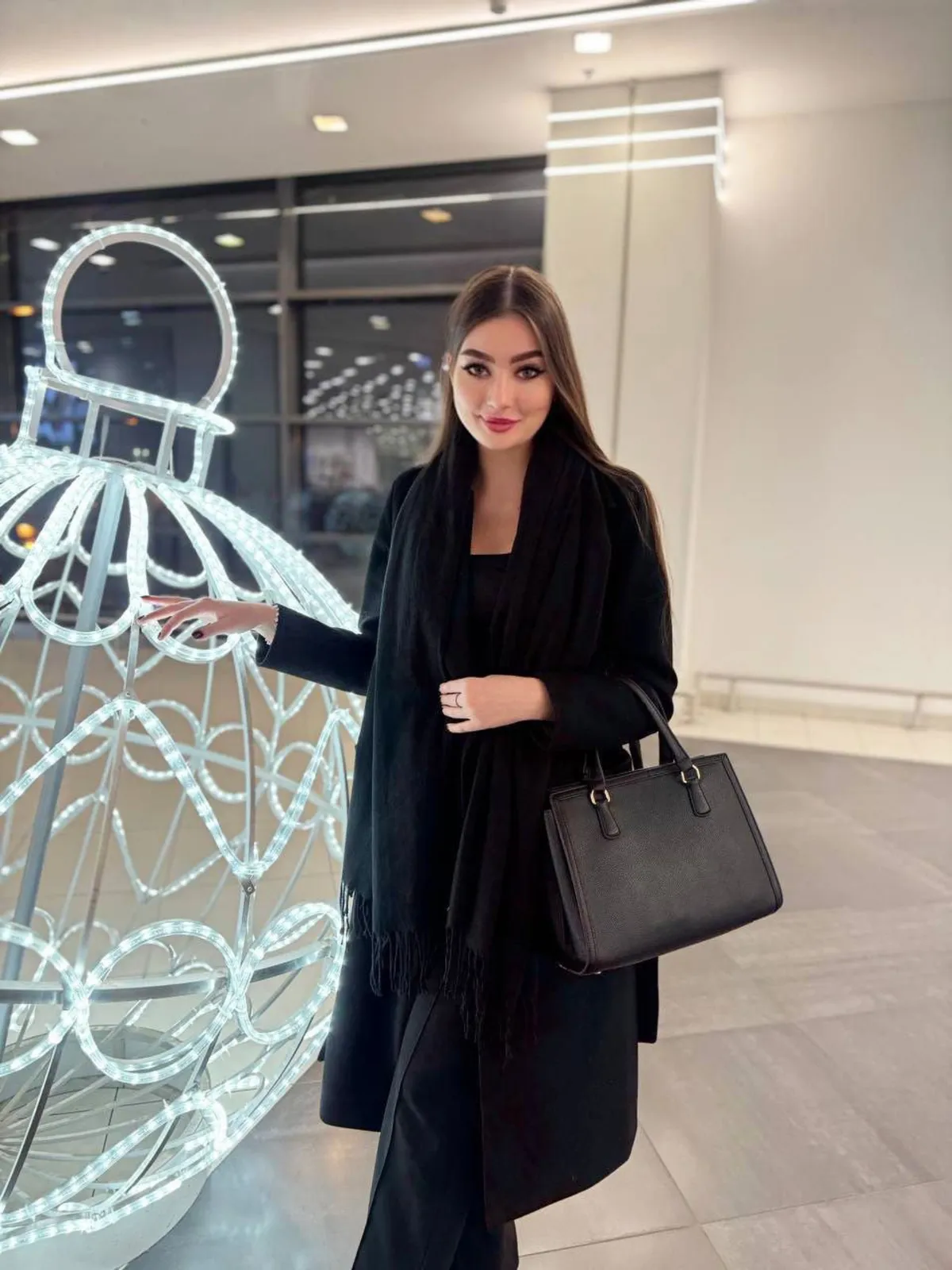 Faye escort in London