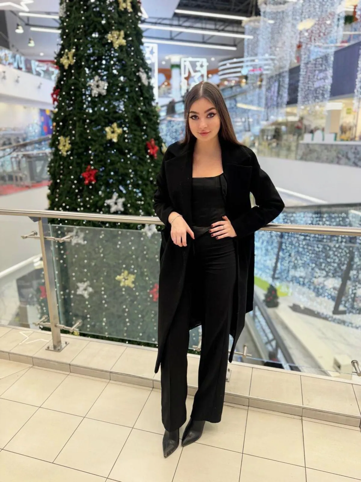 Faye escort in London