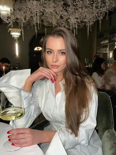 Felicity escort in London