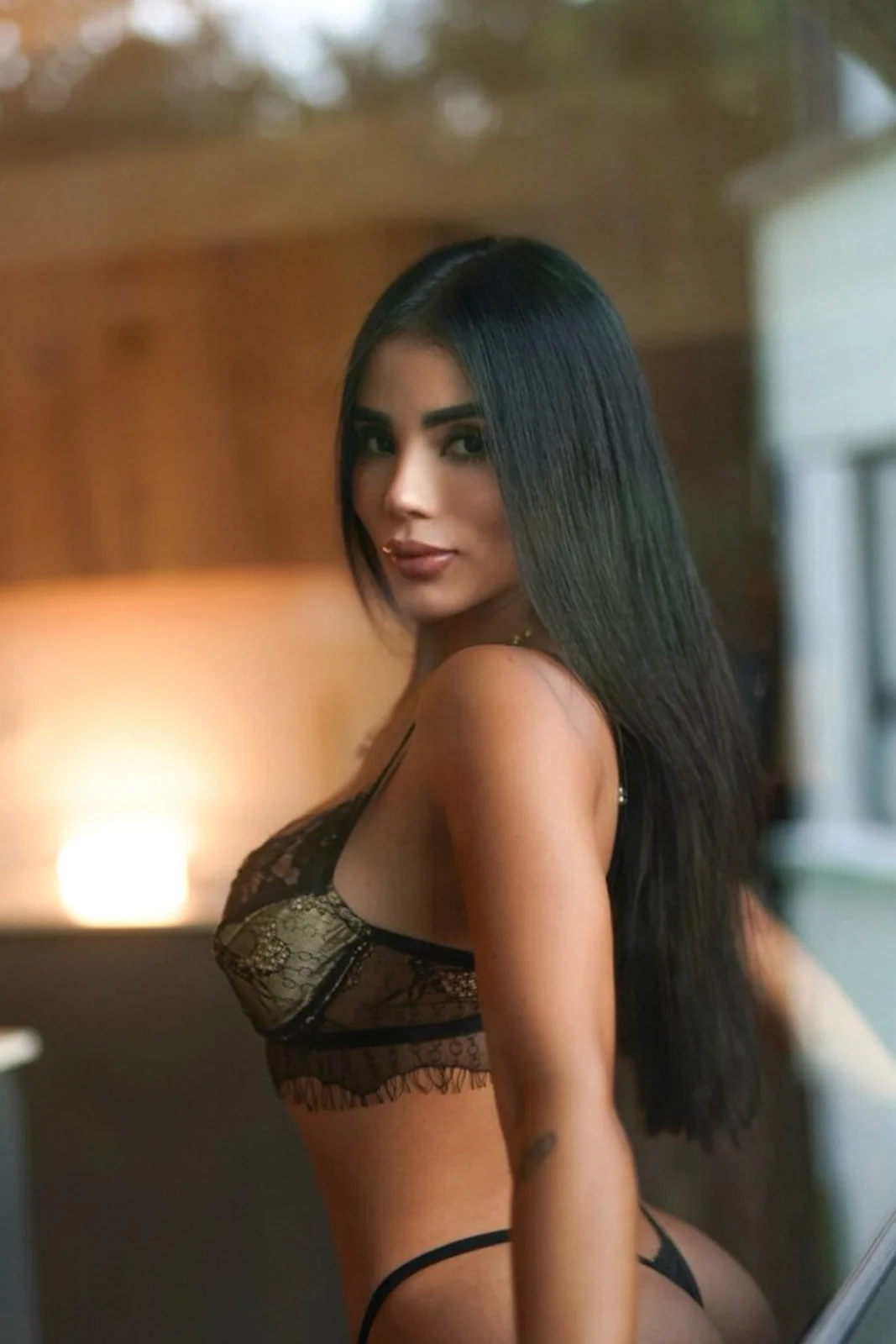 Iliana escort in London