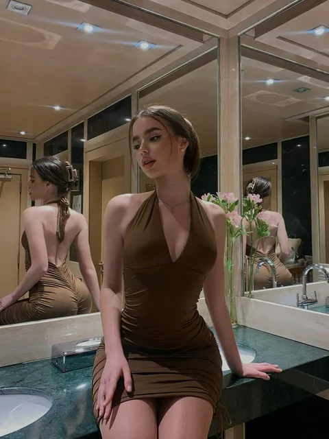 Inez escort in London