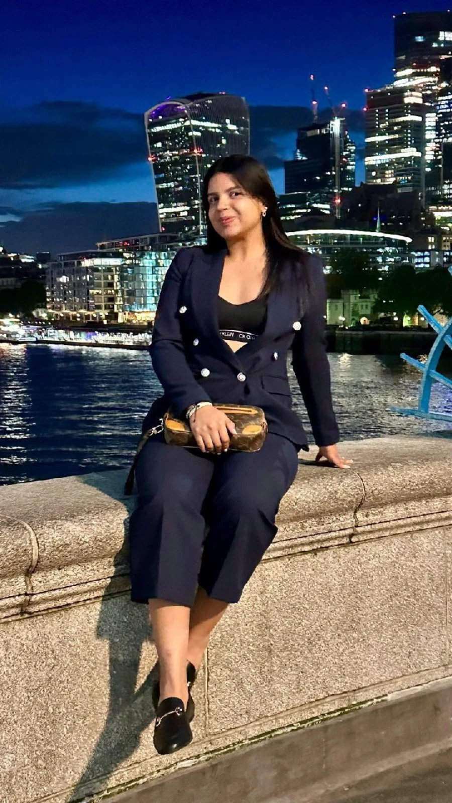 Isis escort in London