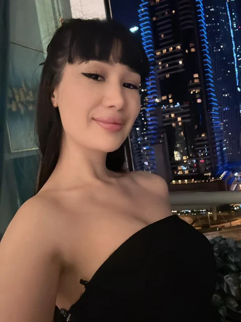 Jenny escort in London