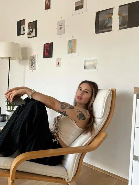 Joy escort in London