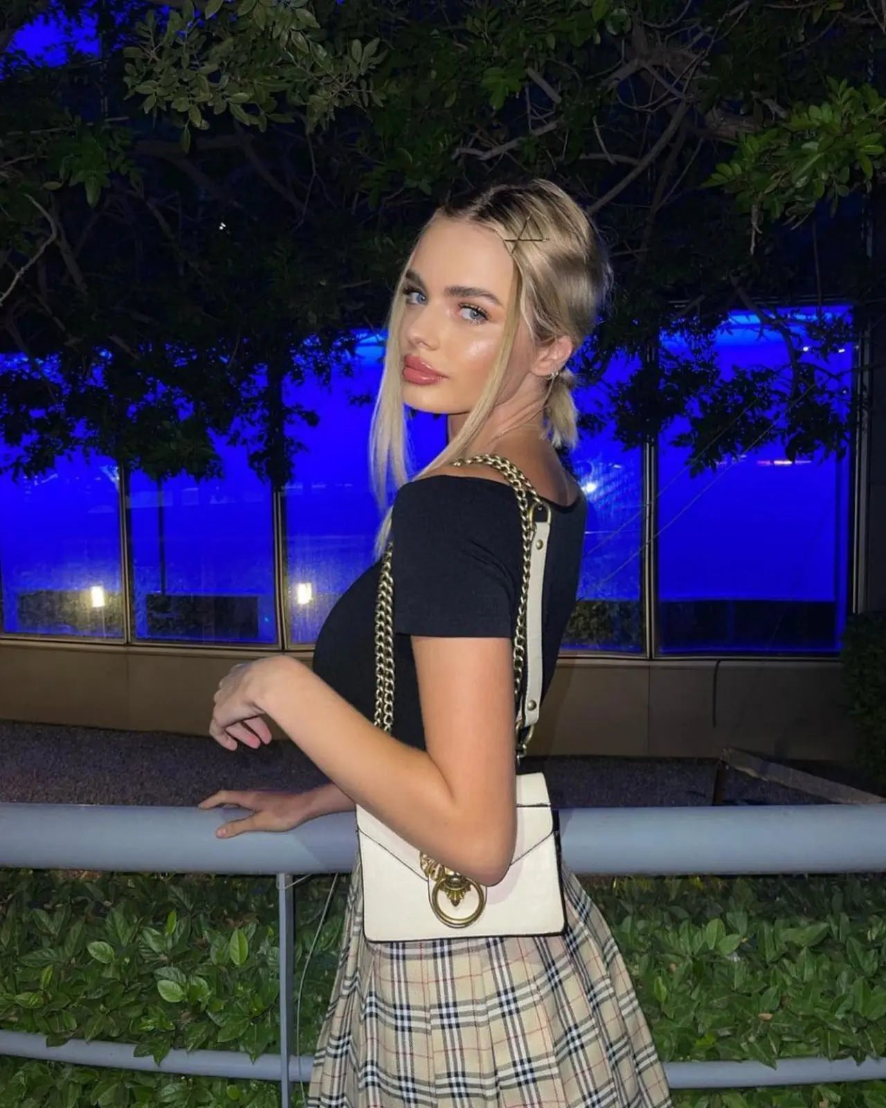 Kaitlyn escort in London