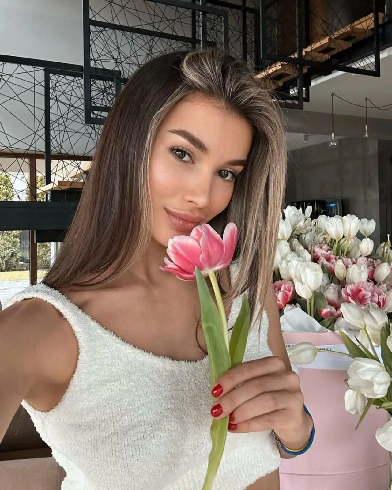 Katie escort in London