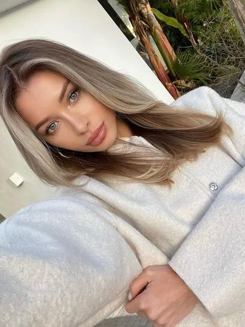Lana escort in London
