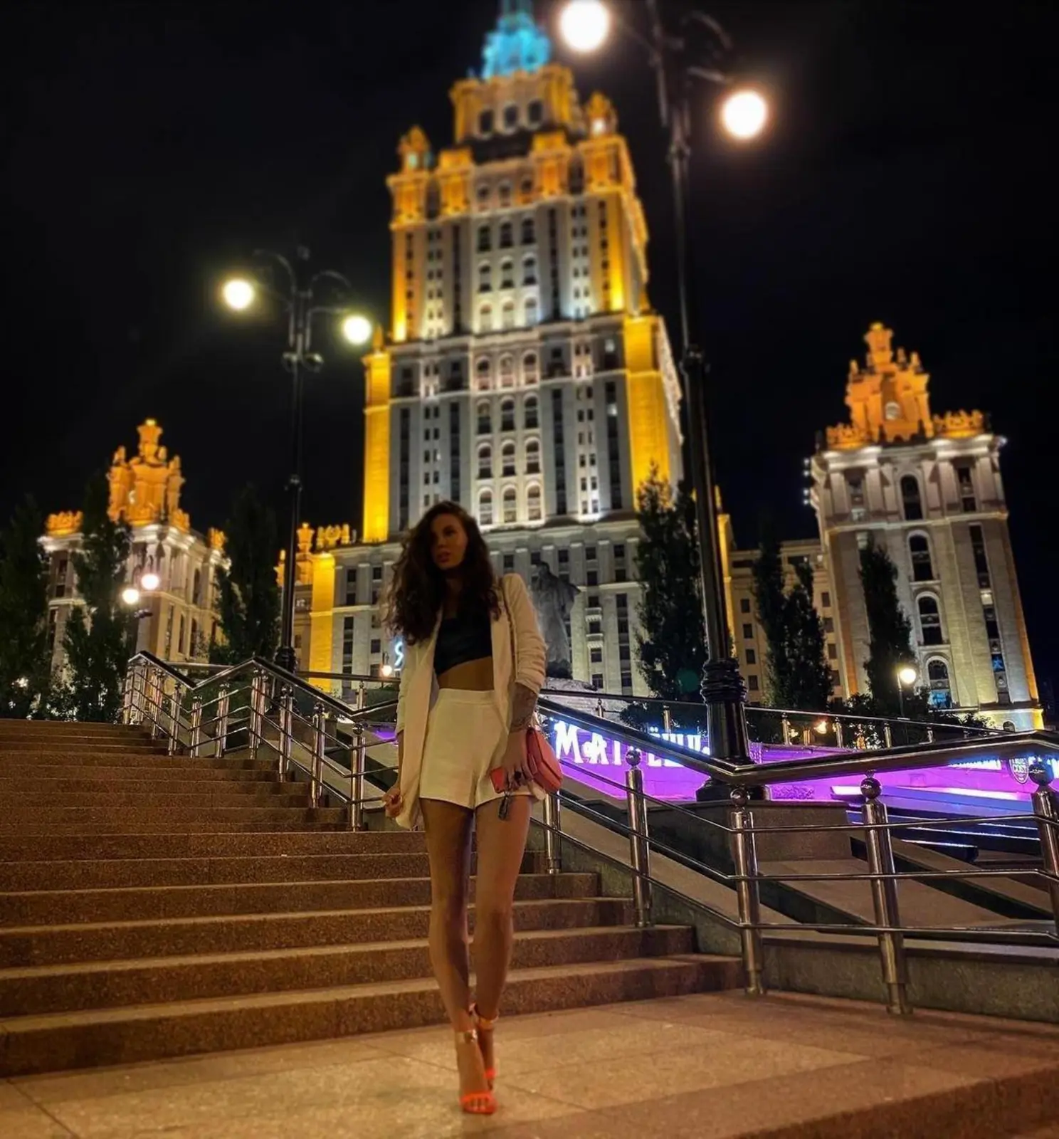 Laura escort in London