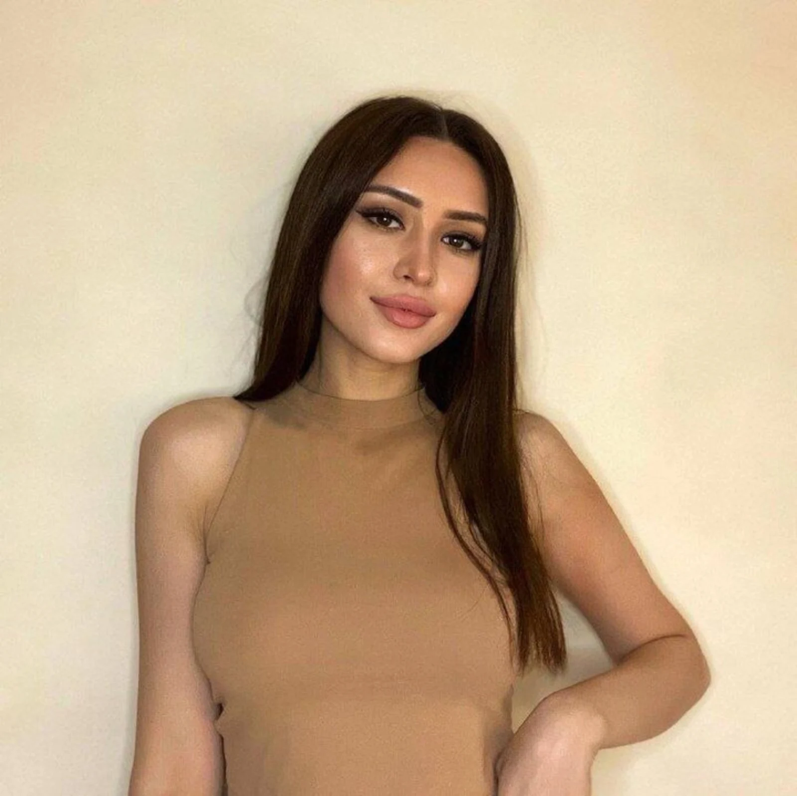 Lola escort in London