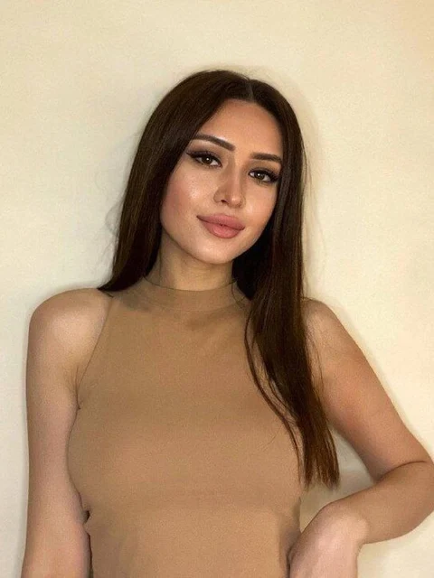 Lola escort in London
