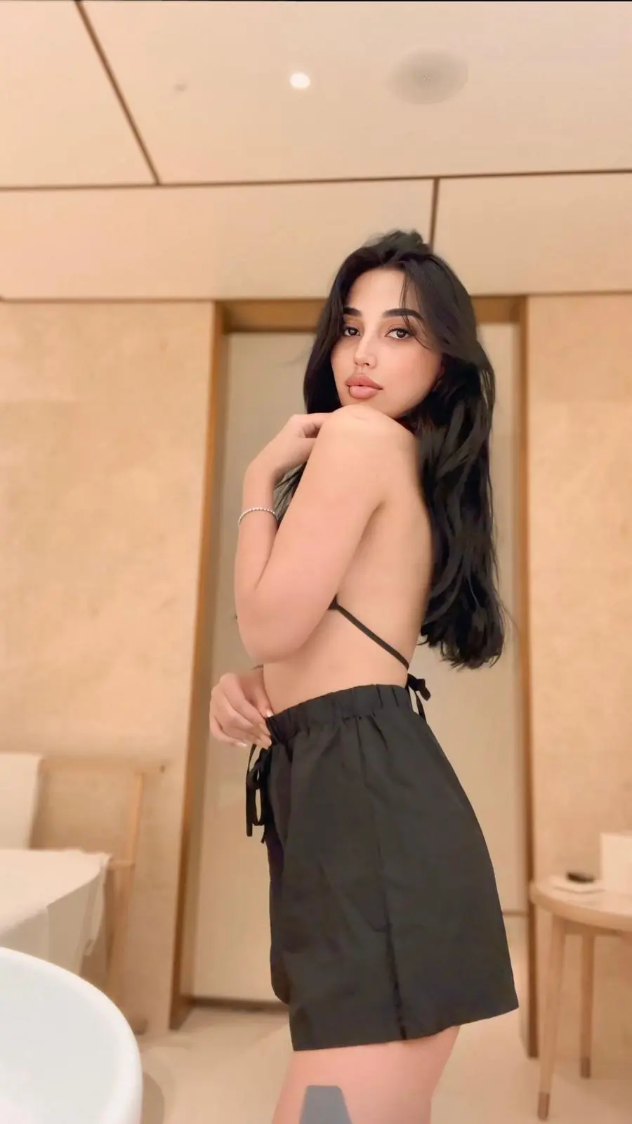 Luiza escort in London