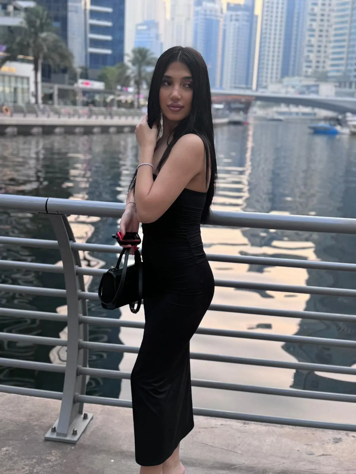 Luiza escort in London