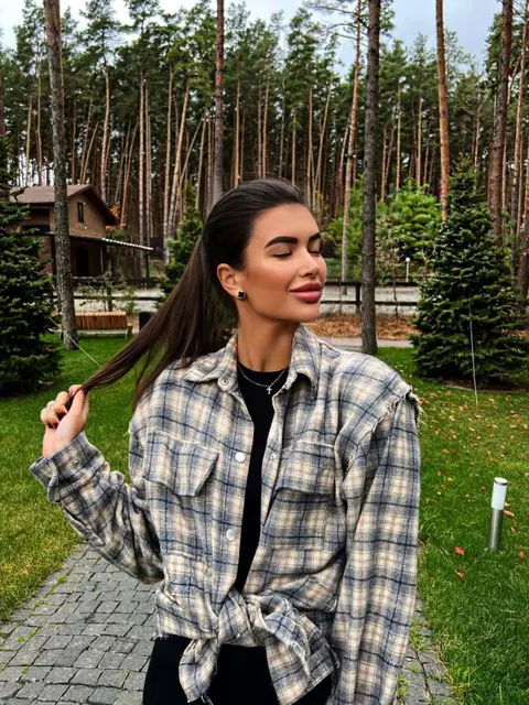 Margot escort in London