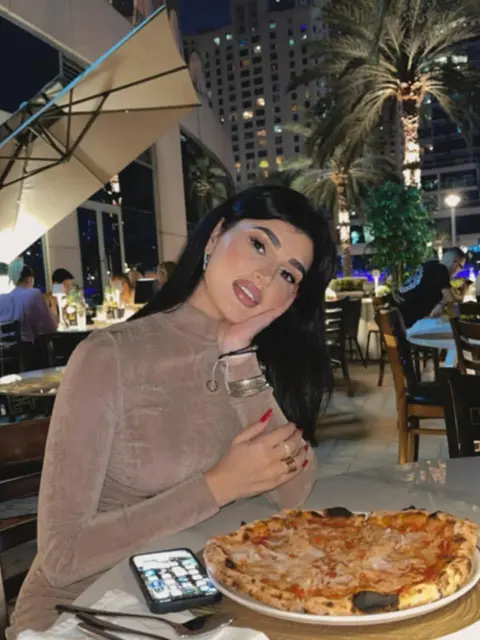 Marta escort in London
