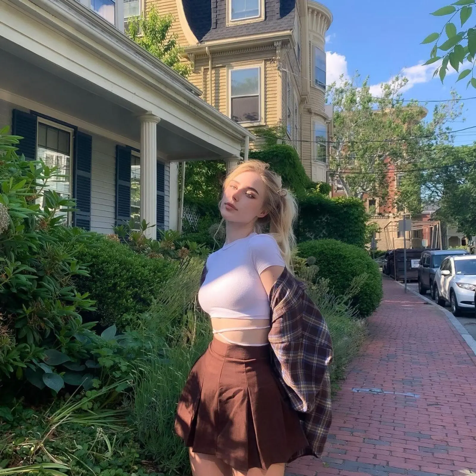 Mia escort in London