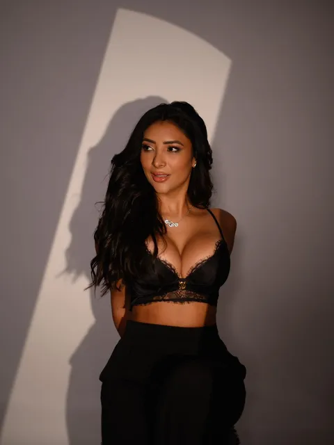 Nina escort in London