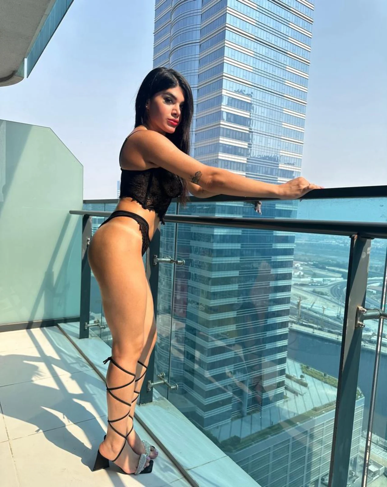 Noshika escort in London