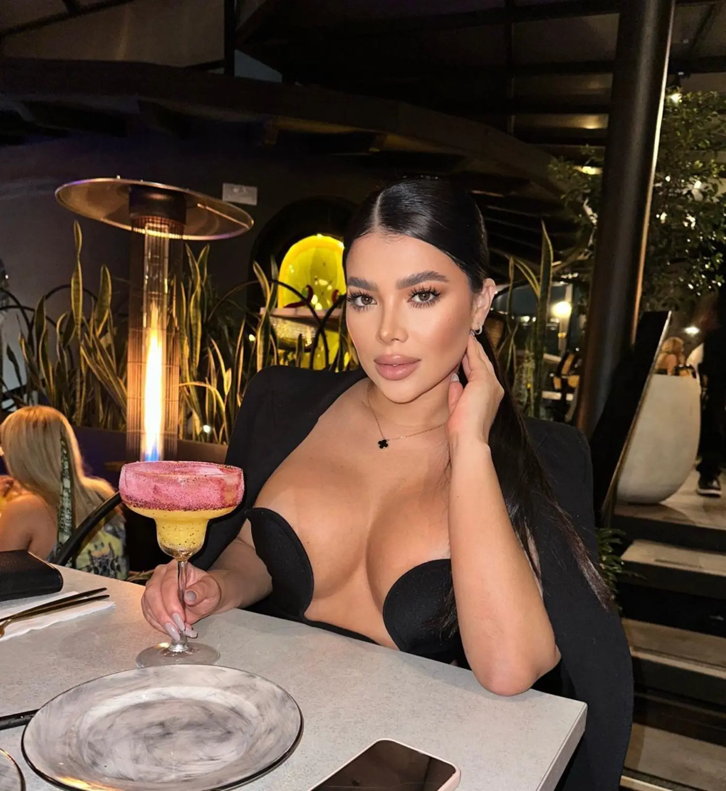 Serena escort in London