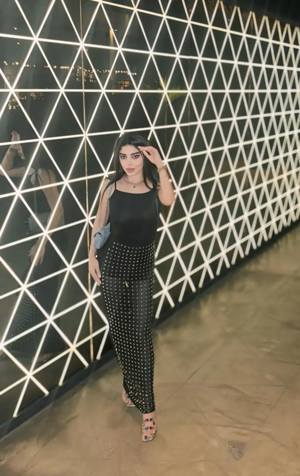 Shymi escort in London