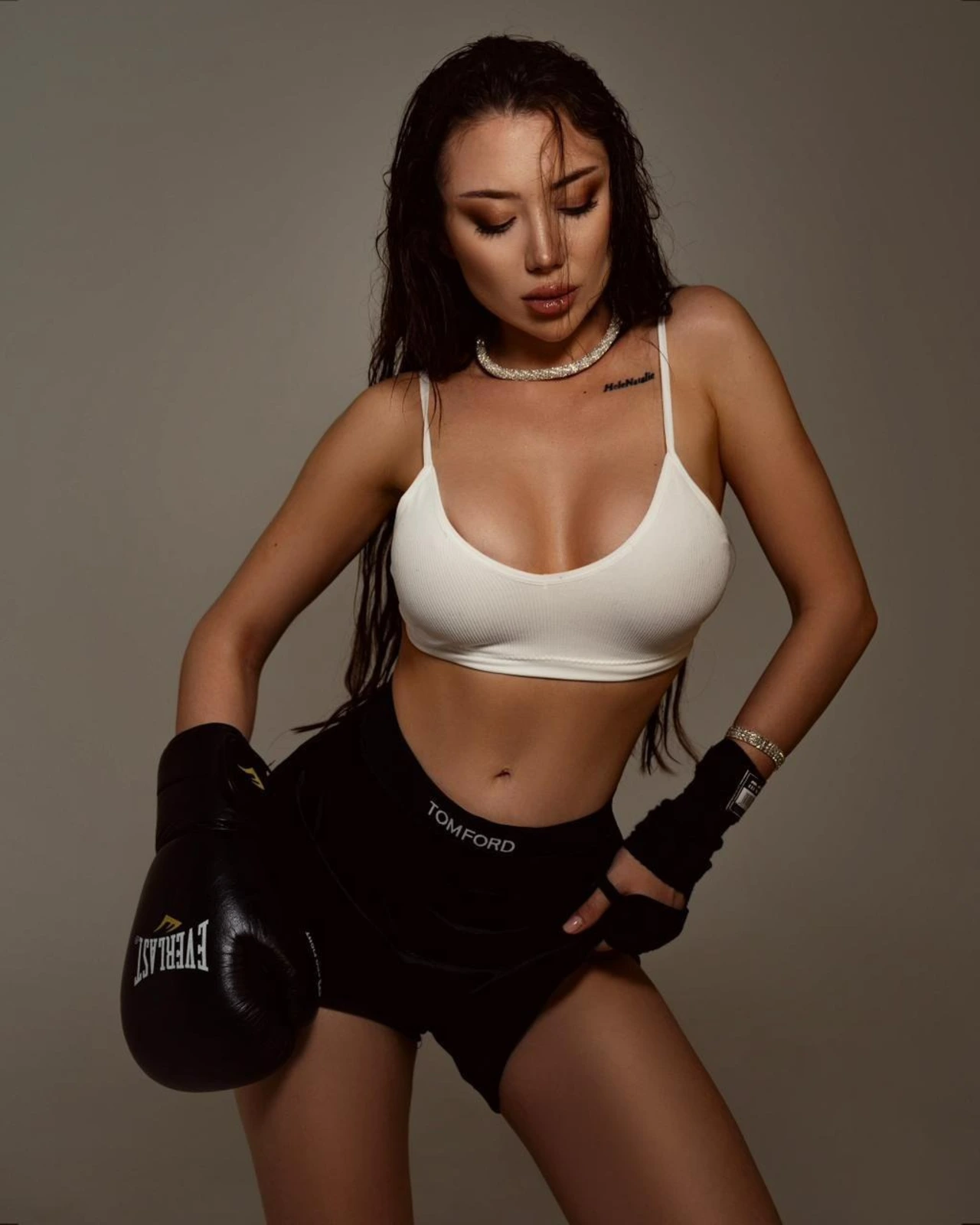 Violetta escort in London