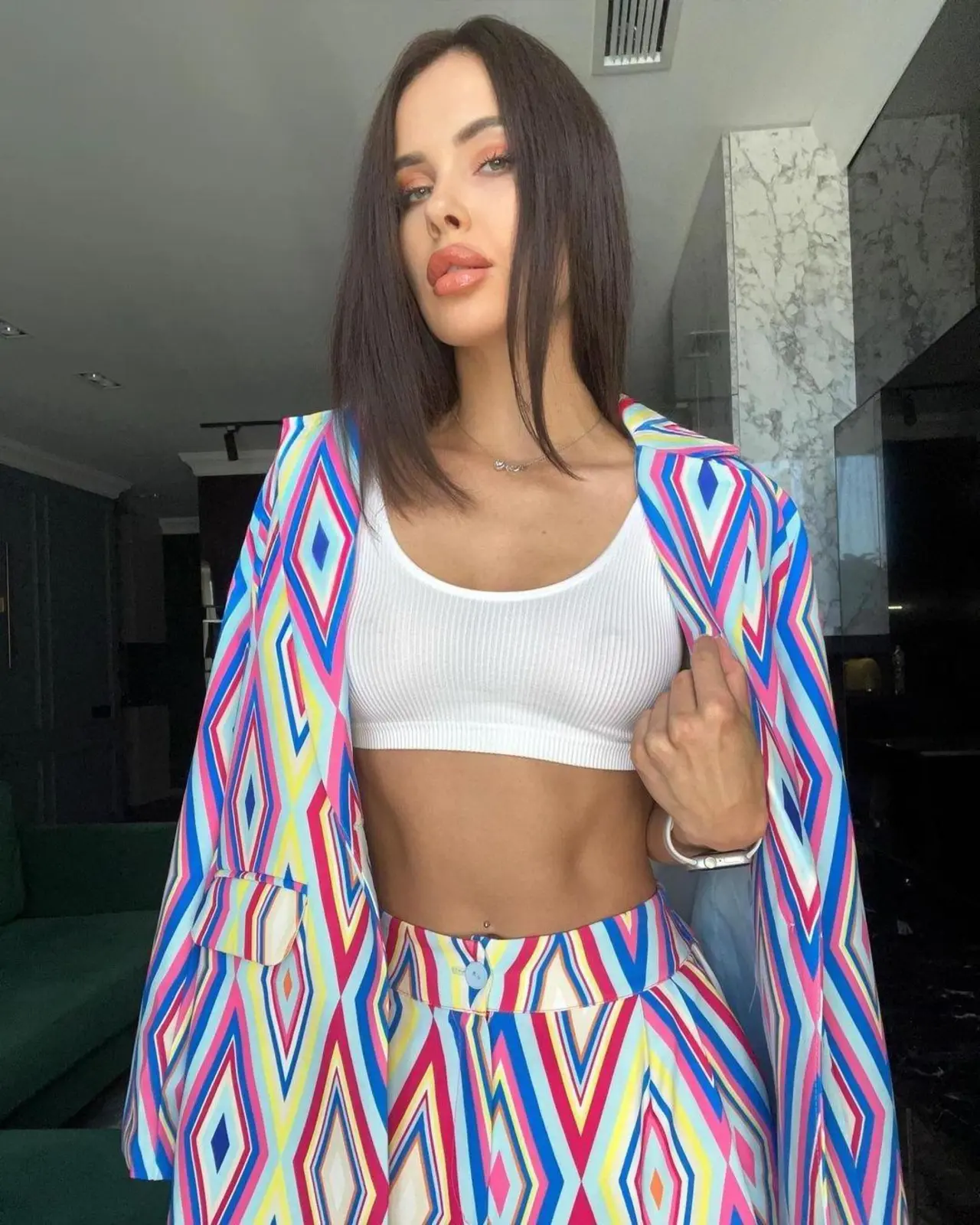 Yasmine escort in London