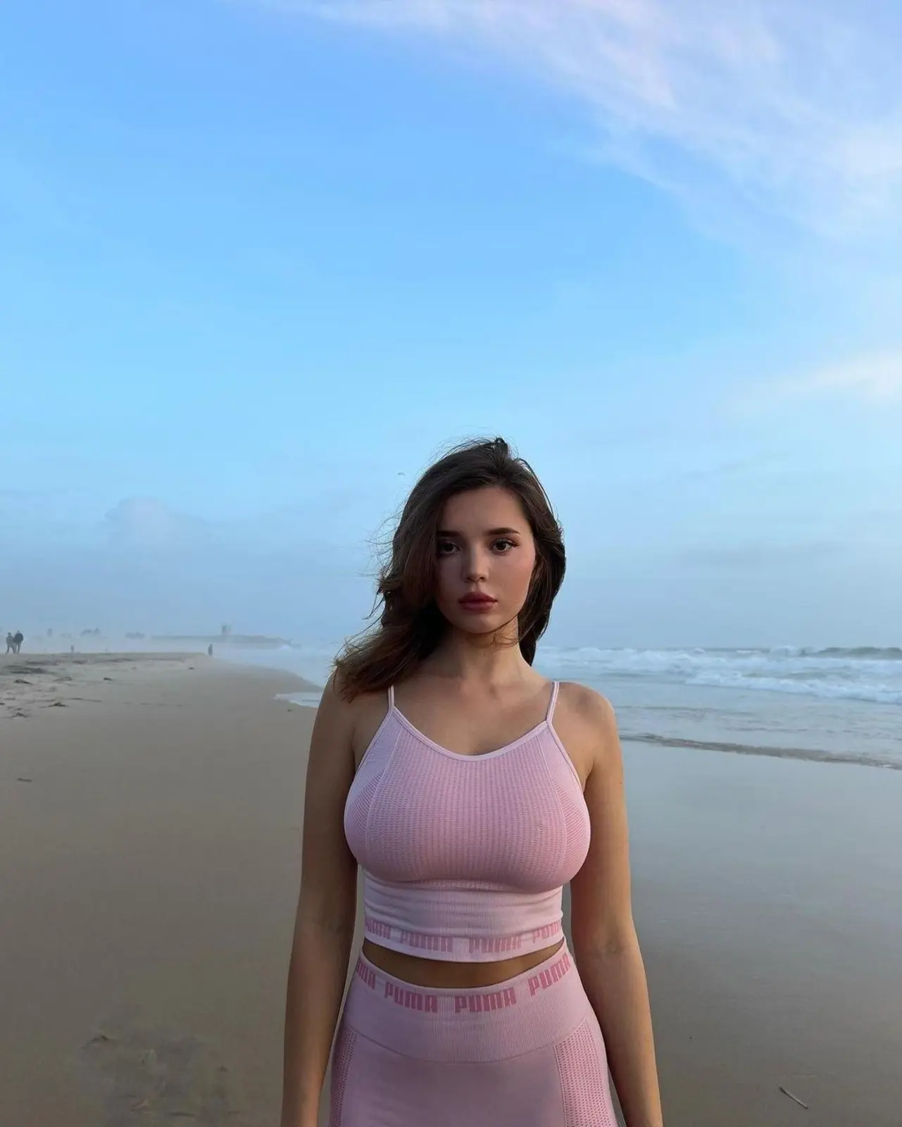 Zelda escort in London