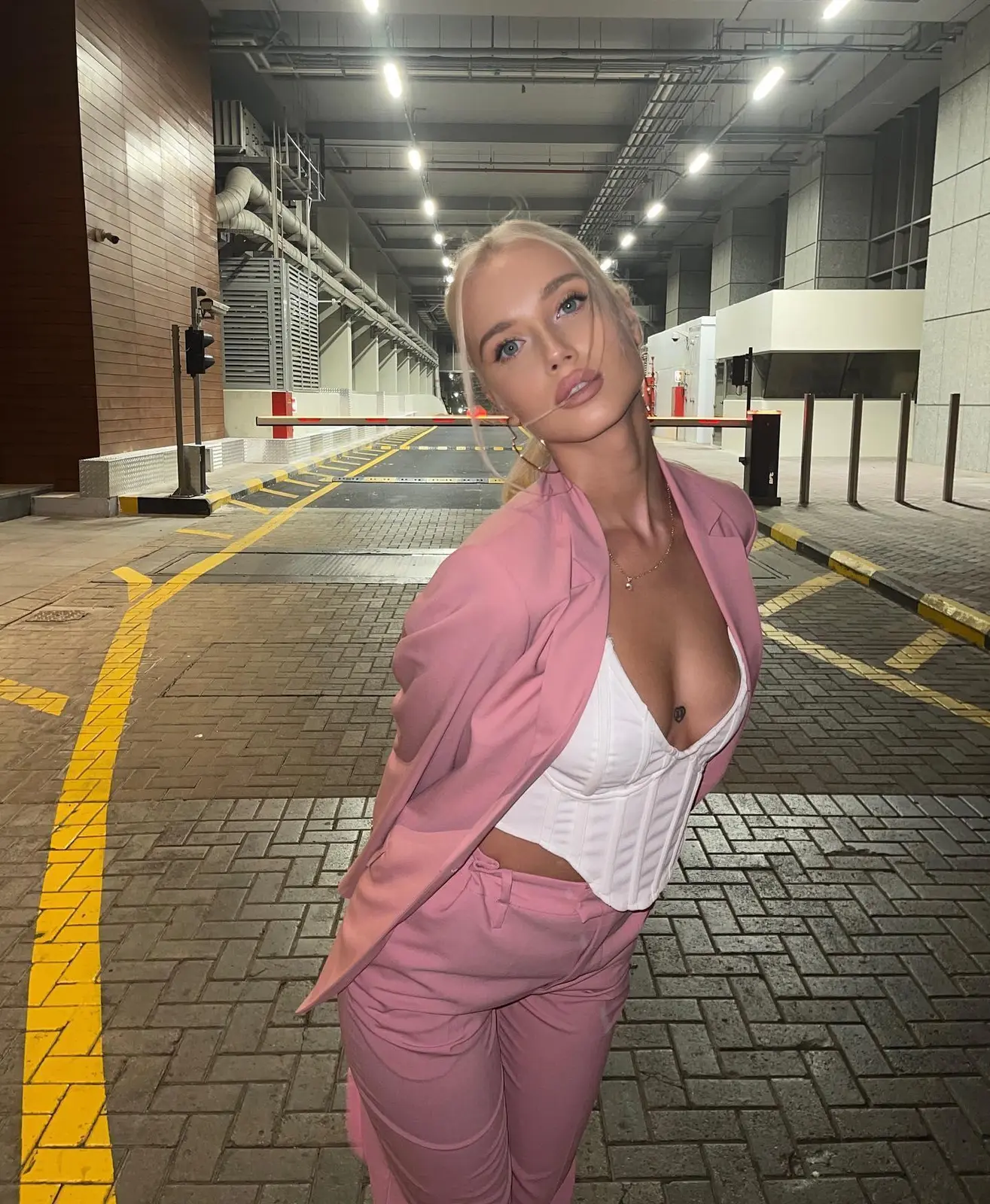 Zia escort in London